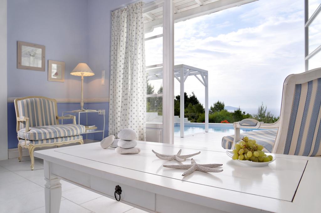 Anemolia Villas With Private Pools Near The Most Beautiful Beaches Of Alonissos Isomata Zewnętrze zdjęcie