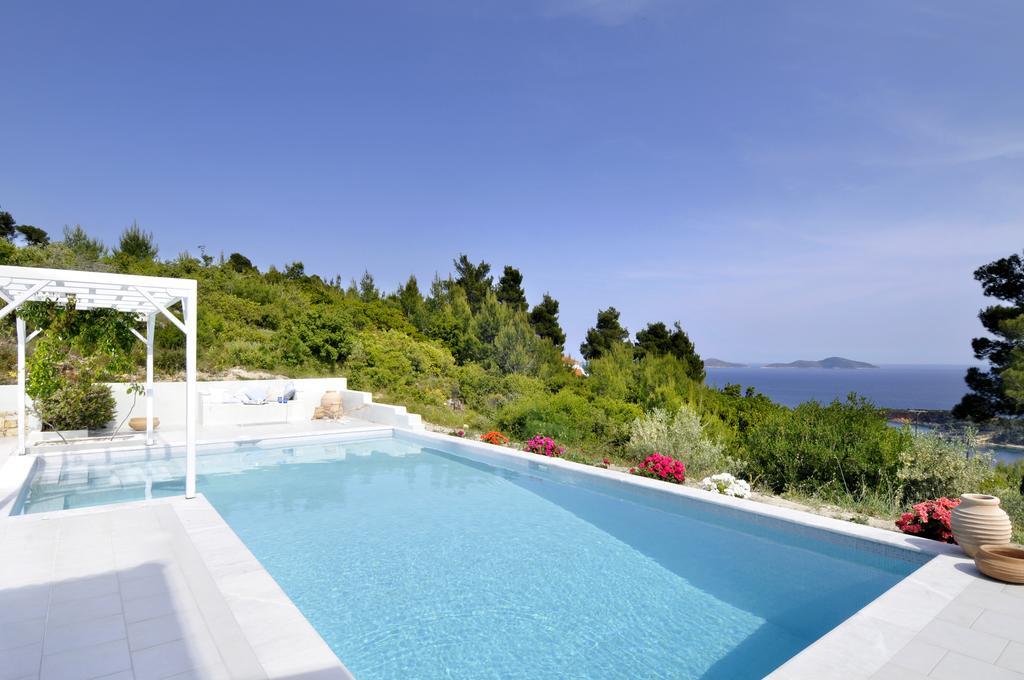 Anemolia Villas With Private Pools Near The Most Beautiful Beaches Of Alonissos Isomata Zewnętrze zdjęcie